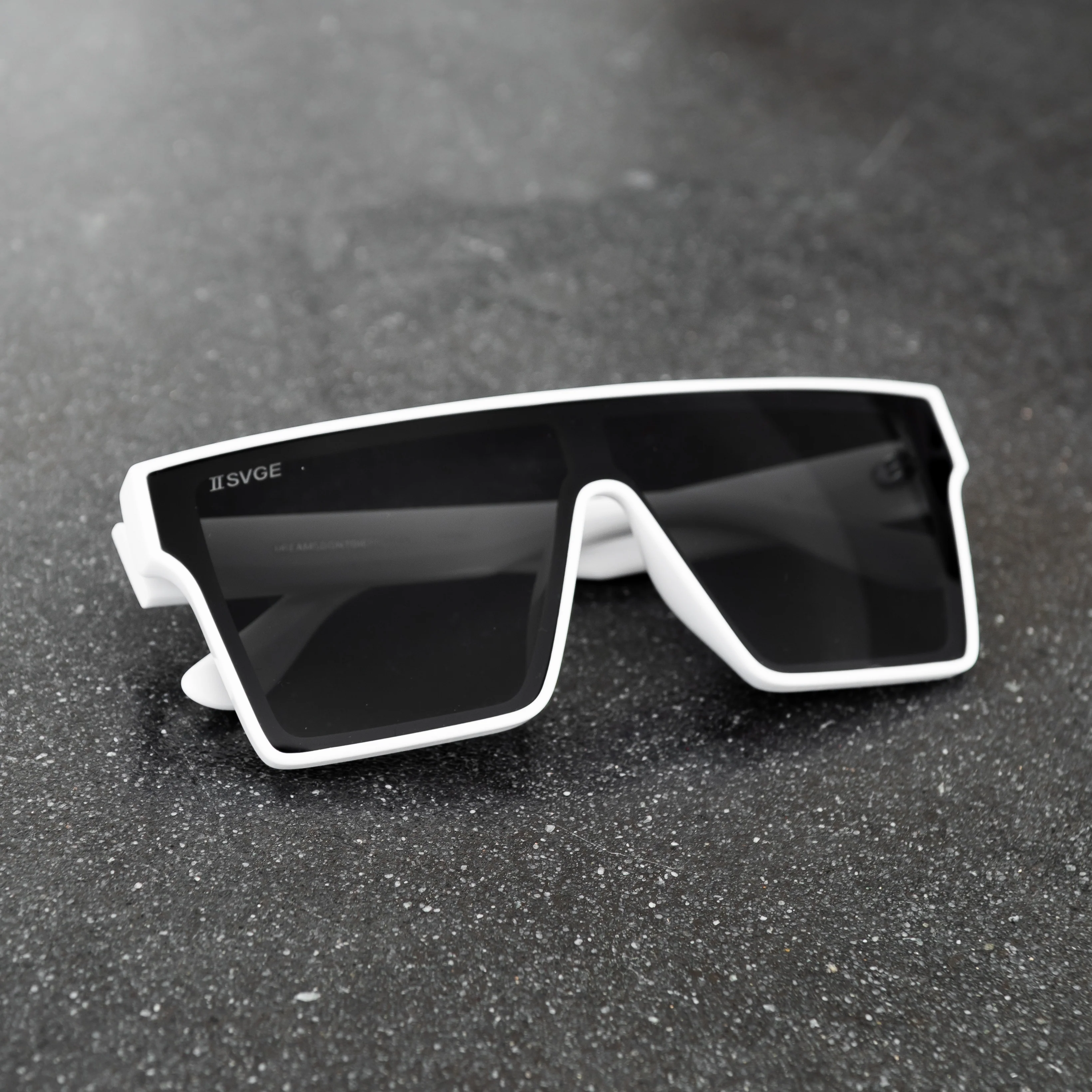 ICON - WHITE - Image 2